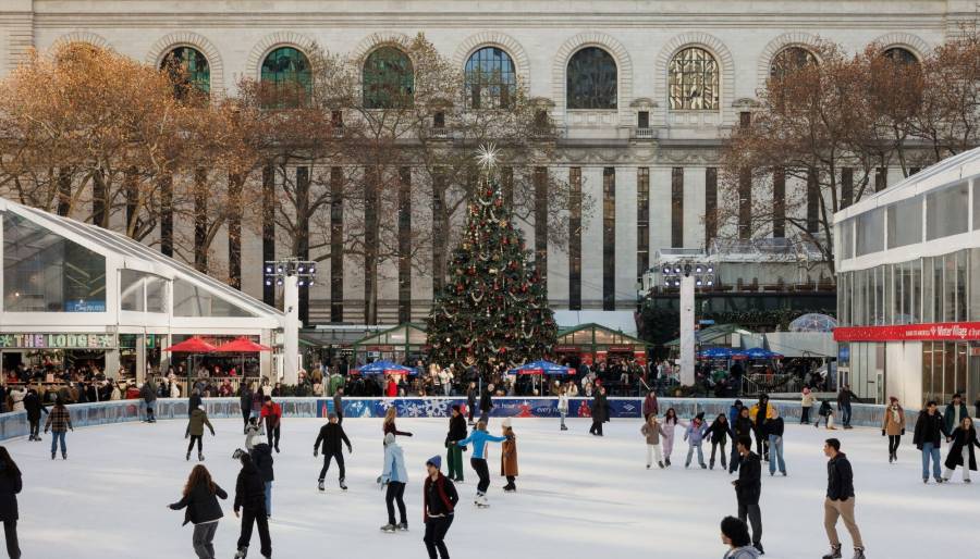 Christmas in new york 2025: lights, events & best photo spots 21 Image